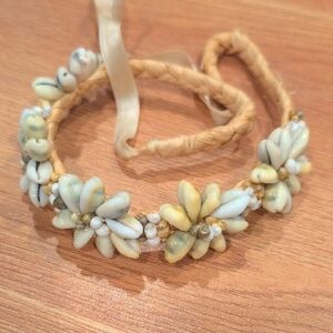 Flower Seashell Choker Hawaii Purchased